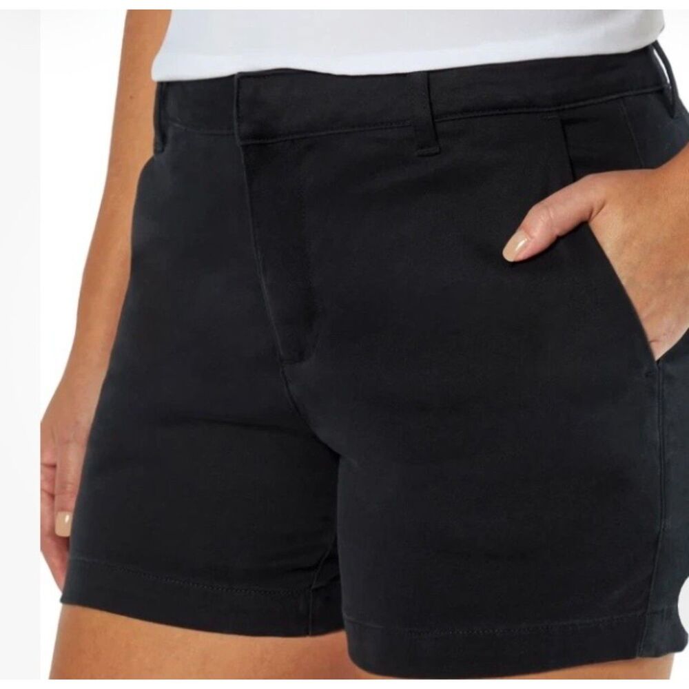 Banana Republic mid rise chino shorts